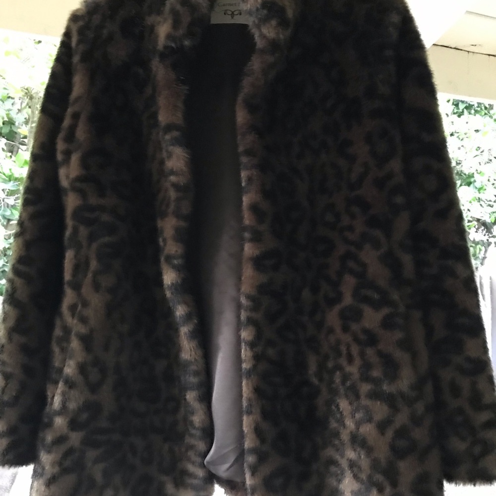 Leopard print coat by Velvet. New—no tags.